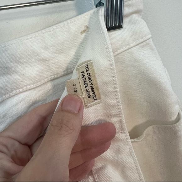 Madewell The Curvy Perfect Vintage Jeans - Picture 11 of 15